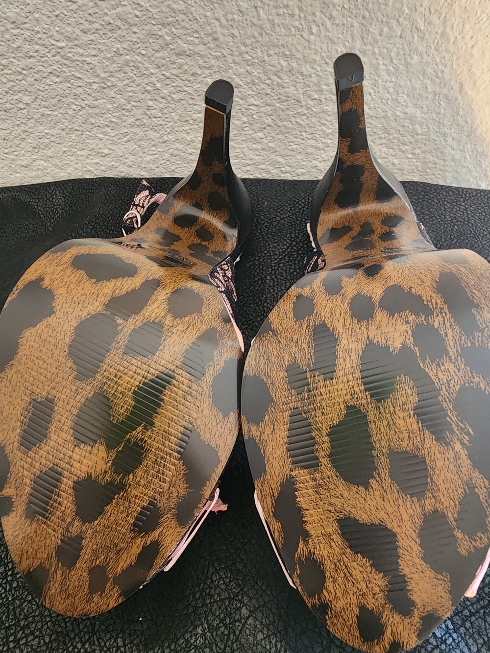 Bettie Page By Ellie Pink & Black Lace Peep-Toe Slingback Heels - Picture 6 of 6